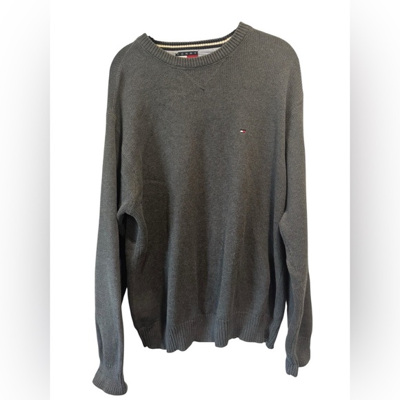 Tommy Hilfiger Men’s Pullover Sweater | Size Large | Charcoal Gray - Picture 1 of 4
